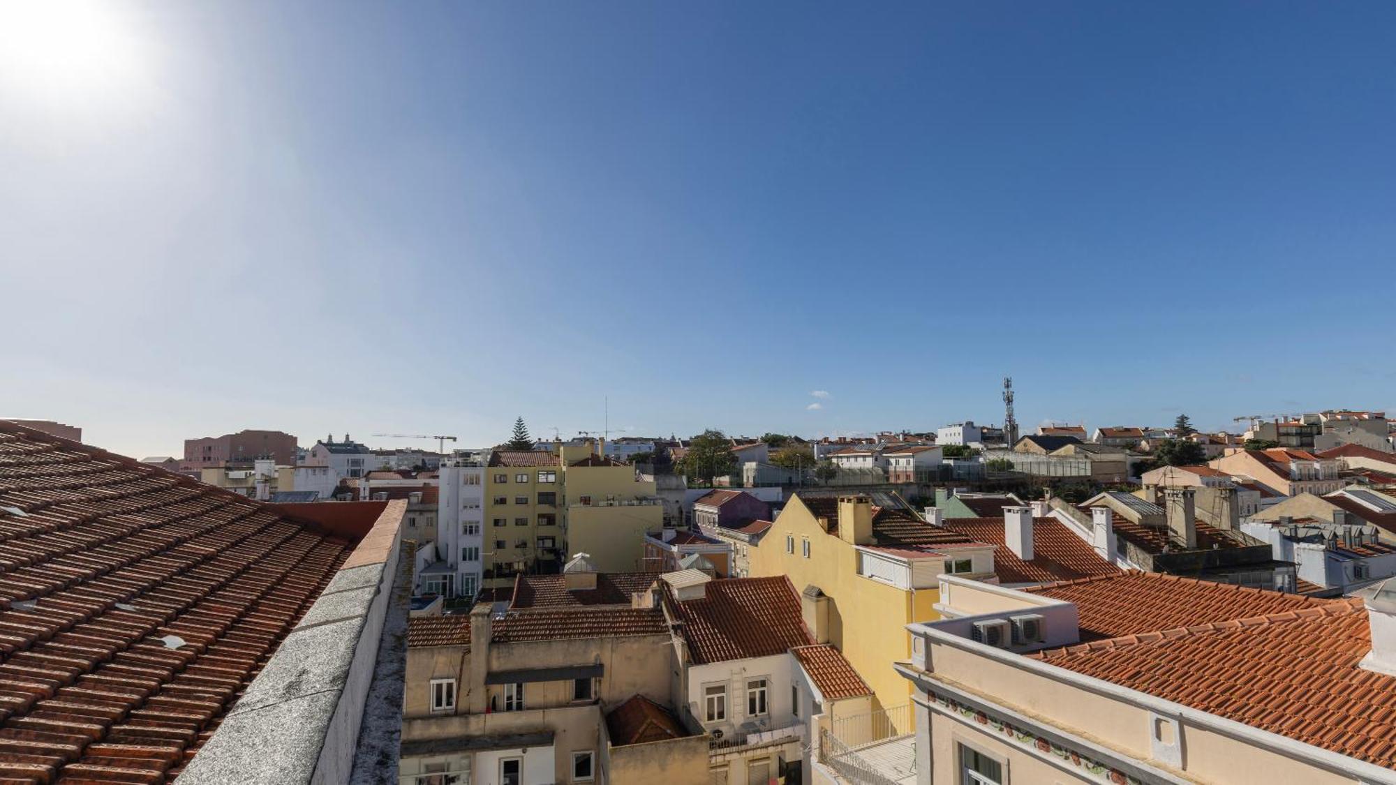 Classic Topfloor Apartment By Lovelystay Lisboa Eksteriør bilde